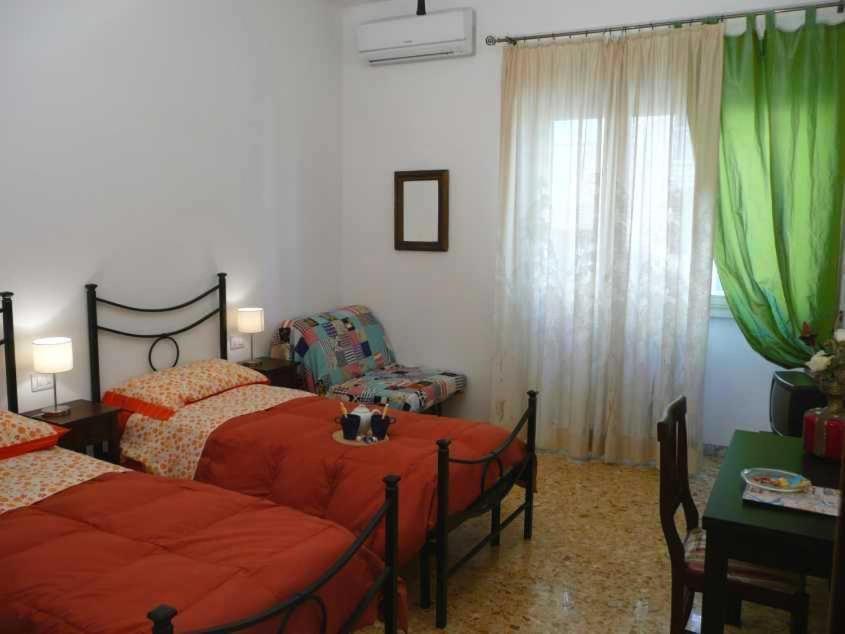 B&B Alla Cupola Di San Pietro Rom Rum bild