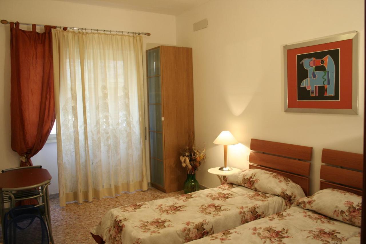 B&B Alla Cupola Di San Pietro Rom Exteriör bild